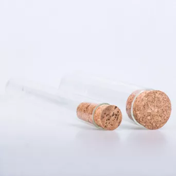 Probówka szklana 15x150 mm z korkiem