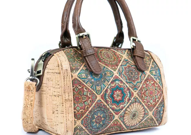 Mini torebka z odpinanym paskiem