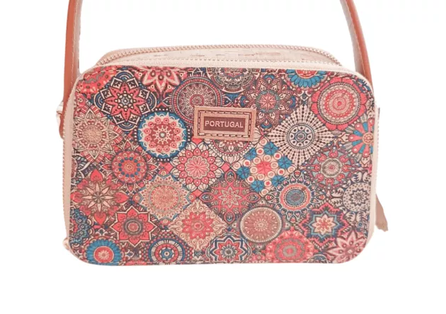 Mała torebka korkowa z nadrukiem