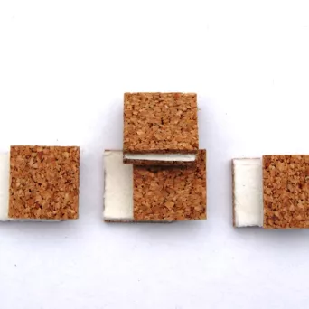 Przekładki korkowe 30x30x3mm luz