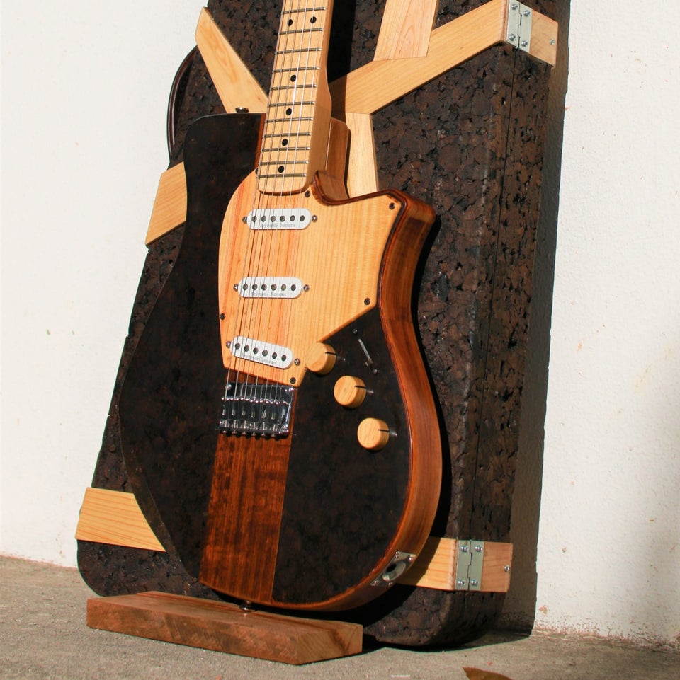 gitara z korka ekspandowanego