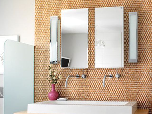 Korek na ścianę do łazienki - czy to dobry pomysł? Korek na ścianę do łazienki - czy to dobry pomysł?