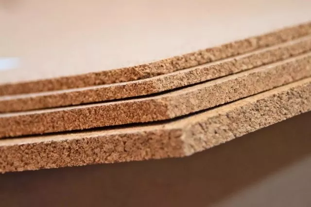 Przewagi korka nad innymi materiałami do izolacji termicznej