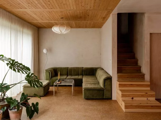 Najlepsze sposoby wykorzystania korka w remontach i modernizacji wnętrz 